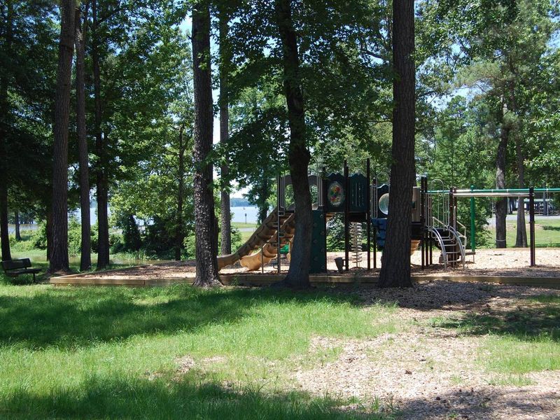 COTTONSHED PARK PLAYGROUND