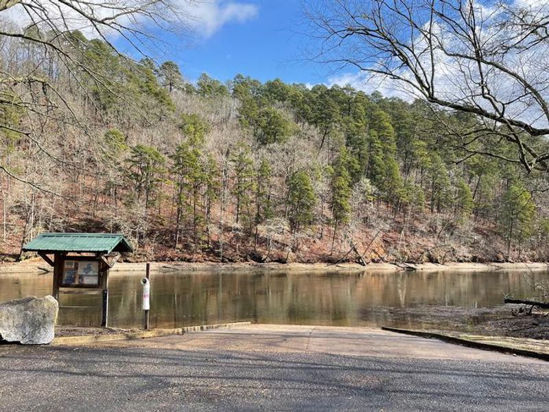 Avery Boat Ramp for the Ouachita River/ Lake Hamilton