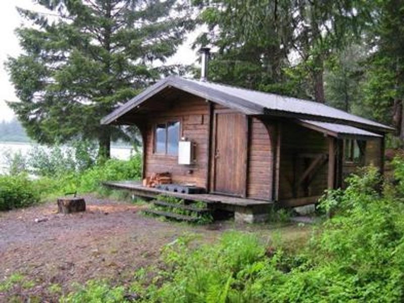 APPLETON COVE CABIN
