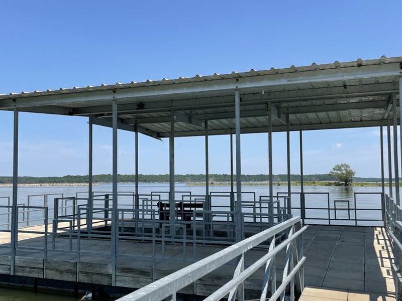 ADA fishing dock located near Boat Ramp 7 in Bloomington East Park 