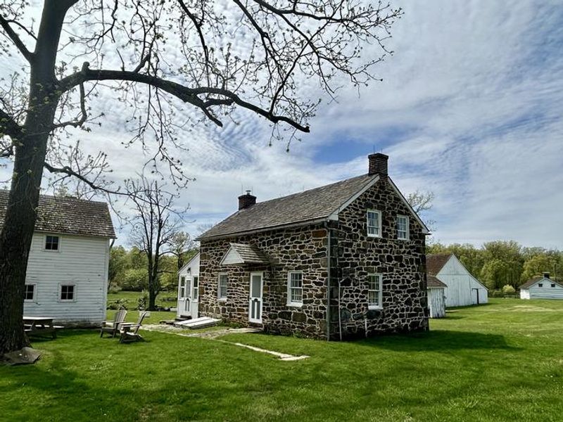 Approach to Slyder Farmhouse