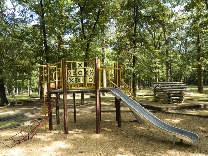 Merrisach Lake - Playground