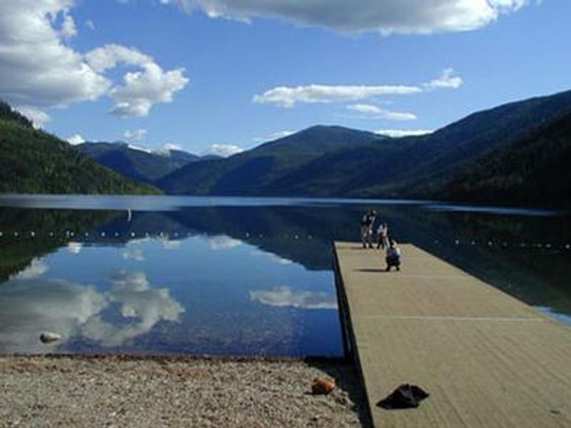 View of the beach and swimming area of Sullivan Lake
