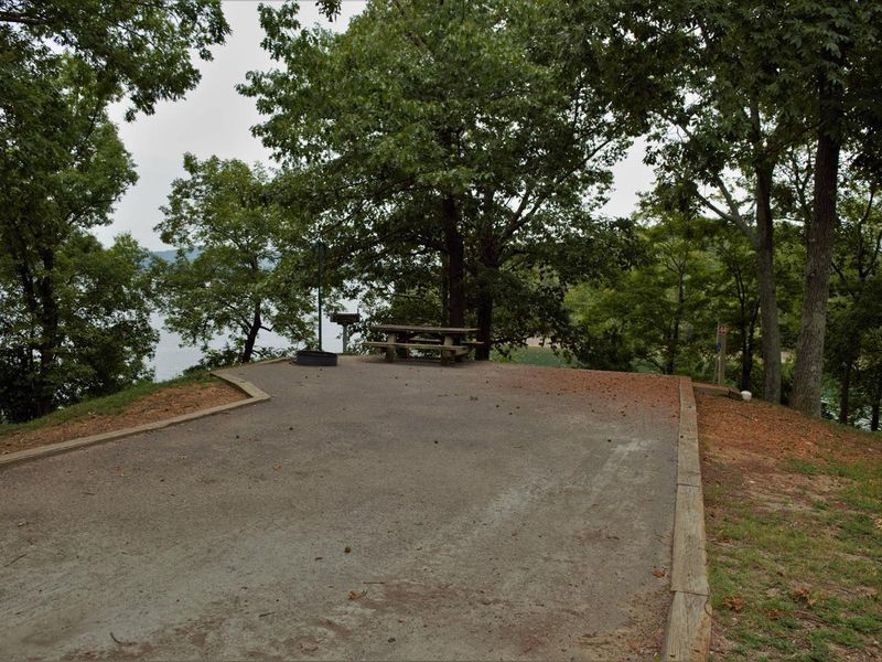 WILLOW GROVE CAMPGROUND 