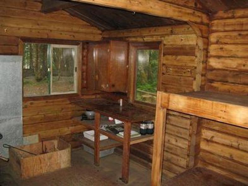 Sitkoh Lake (West) Cabin