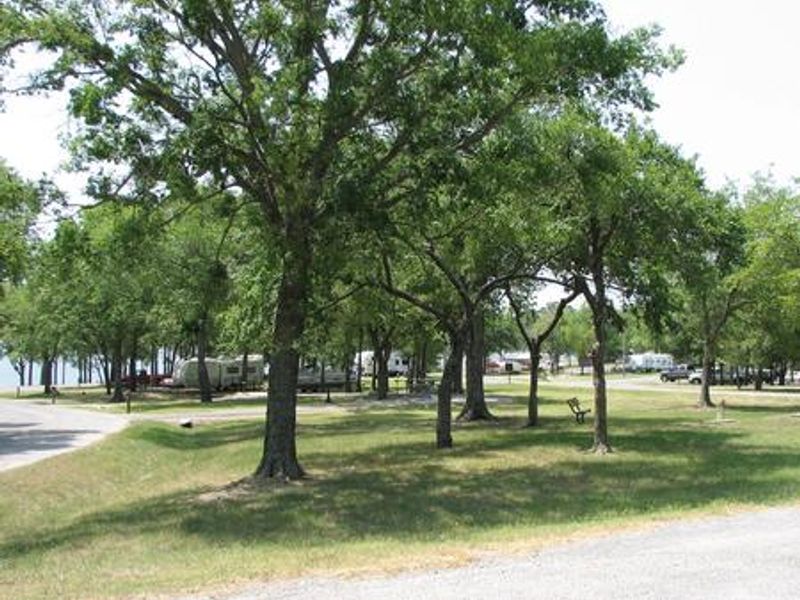 The sites near the group day use shelter have plenty of shade.