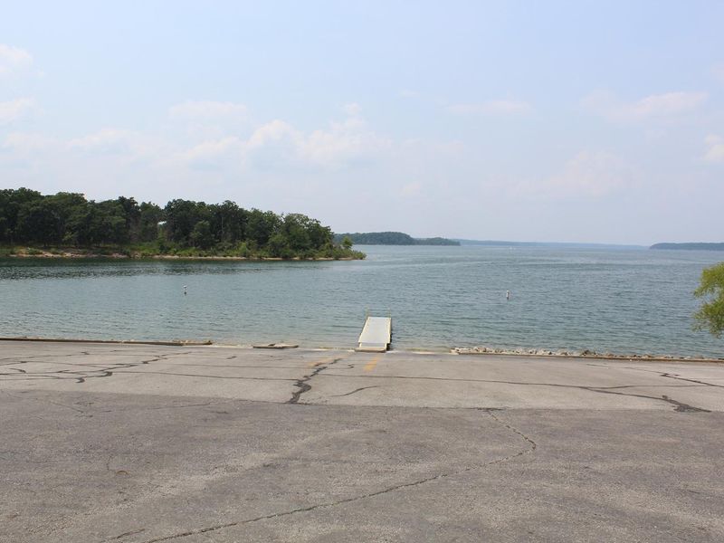 Cedar Ridge North Boat Ramp -- Open to the public 1 October - 15 April, day use fees apply. Closed to the public during camping season 16 April - 30 September. 