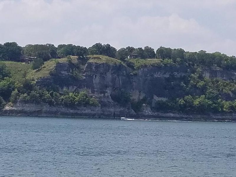 Cookson Bluff across from Cookson Bend Park