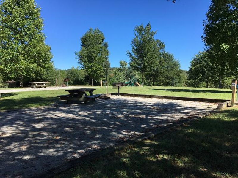 WILLOW GROVE CAMPGROUND