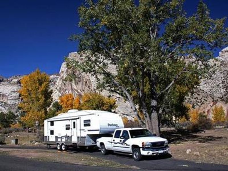 Large RV in Split Mountain Campground.