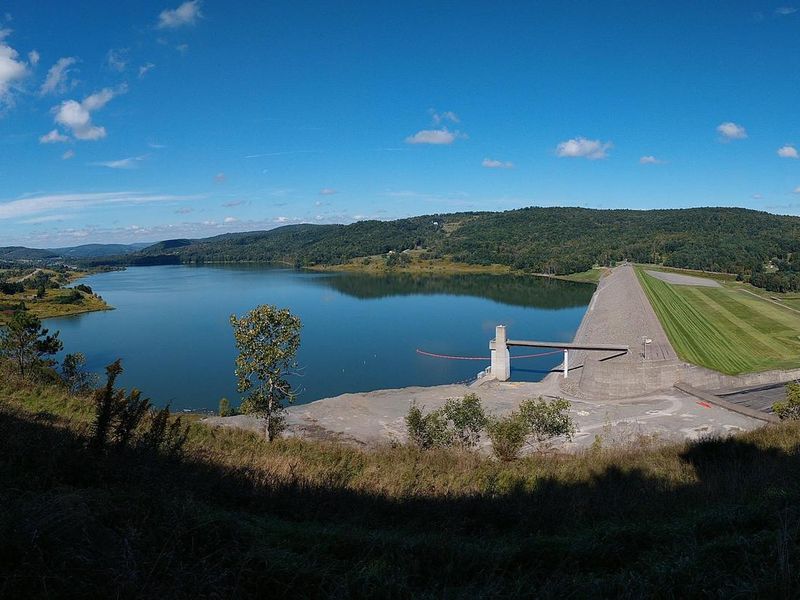 Cowanesque Lake & Dam look west