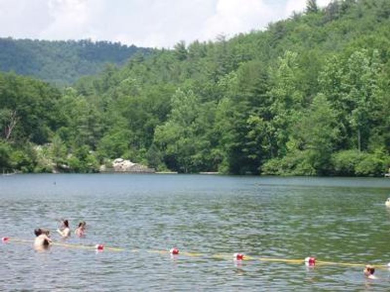 CAVE MOUNTAIN LAKE FAMILY CAMP 