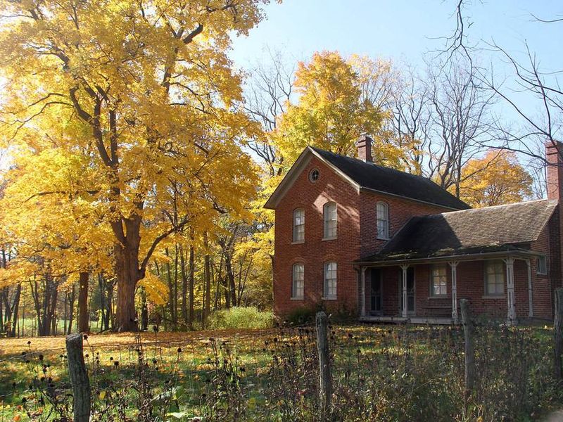 Chellberg Farmhouse in the fall in Indiana Dunes National Park.