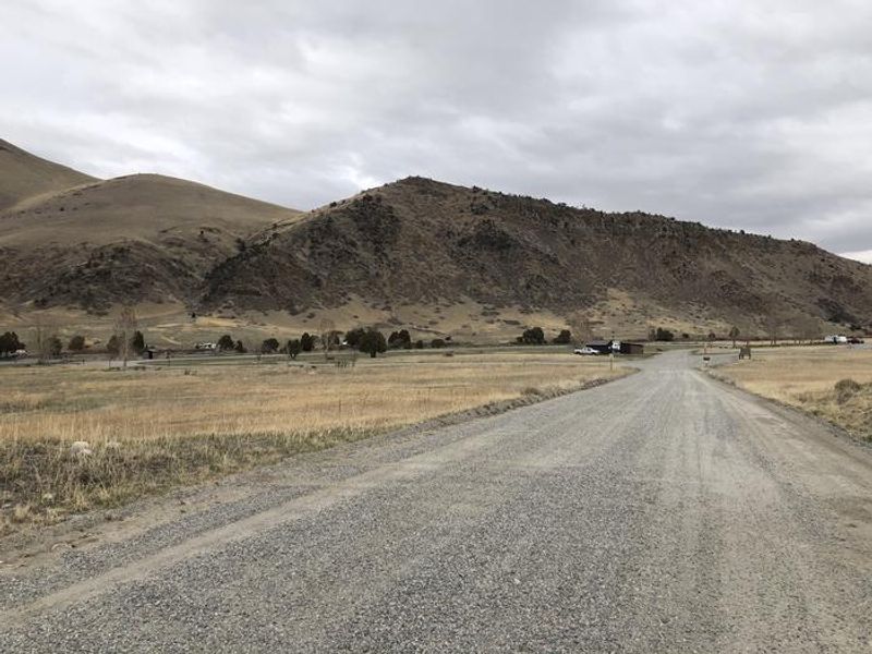 Overview of Red Mountain Campground