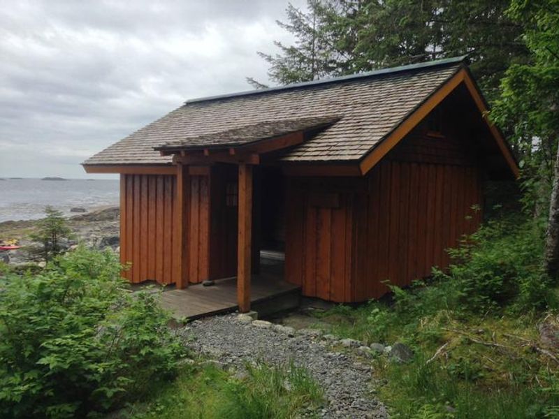 White Sulphur Springs Cabin, Bathhouse