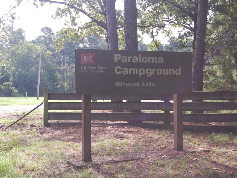 Entrance of Paraloma Park