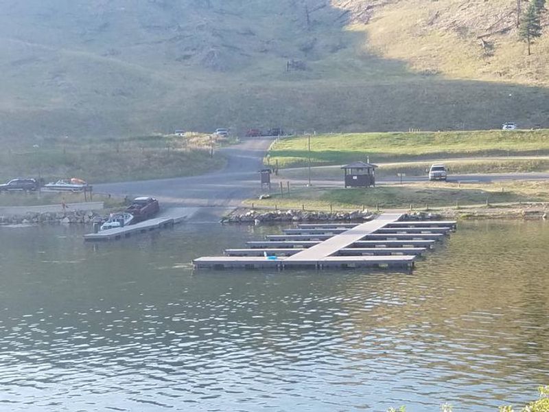 Log Gulch Campground offers dock slips for those camping in the campground 