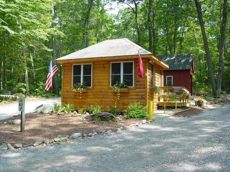 West Thompson Lake Registration Building