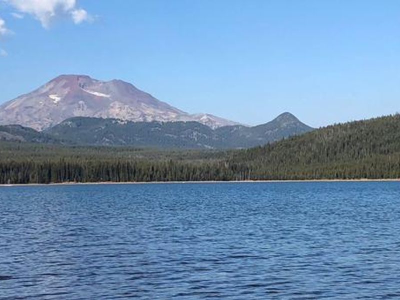 Elk Lake w/ view of South Sister