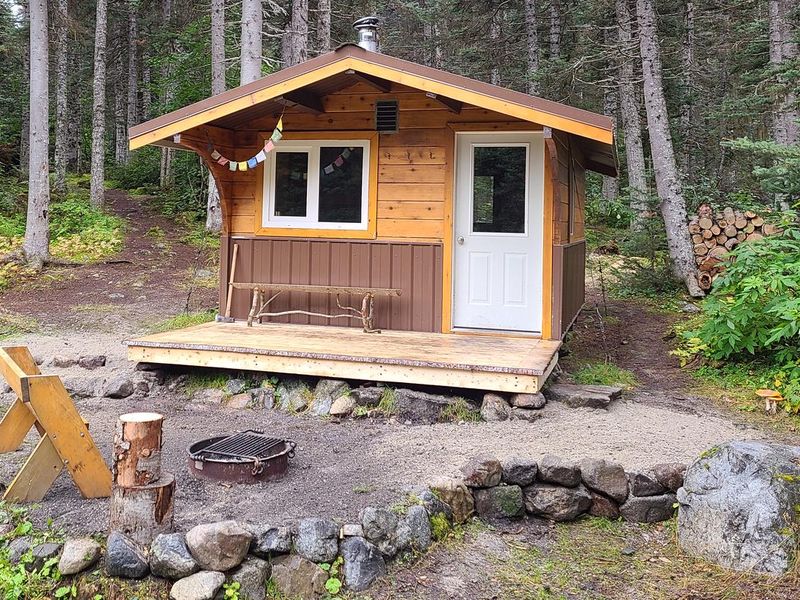 Laughton Glacier Cabin