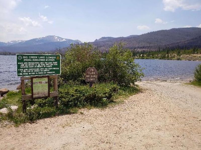 Big Creek Lakes Boat Launch Photo 2