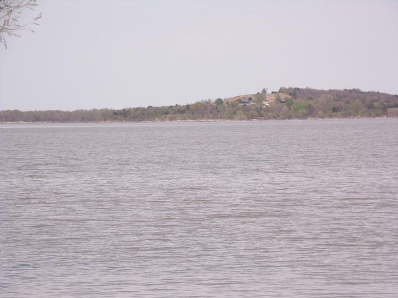 Lake at Neosho Park 4