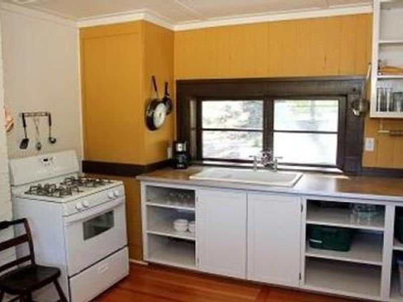 ALPINE RANGER STATION Kitchen 
