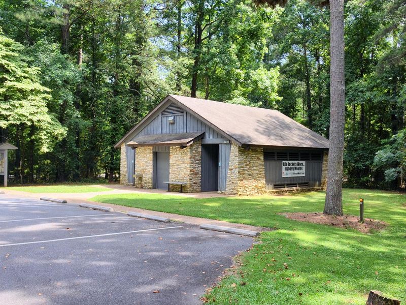 Victoria Campground Bathhouse #1
