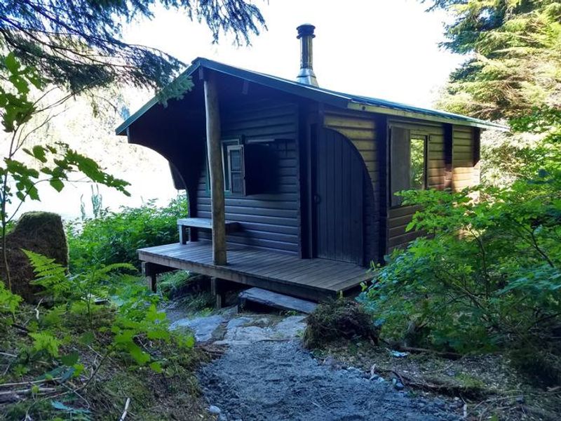 Baranof Lake Cabin
