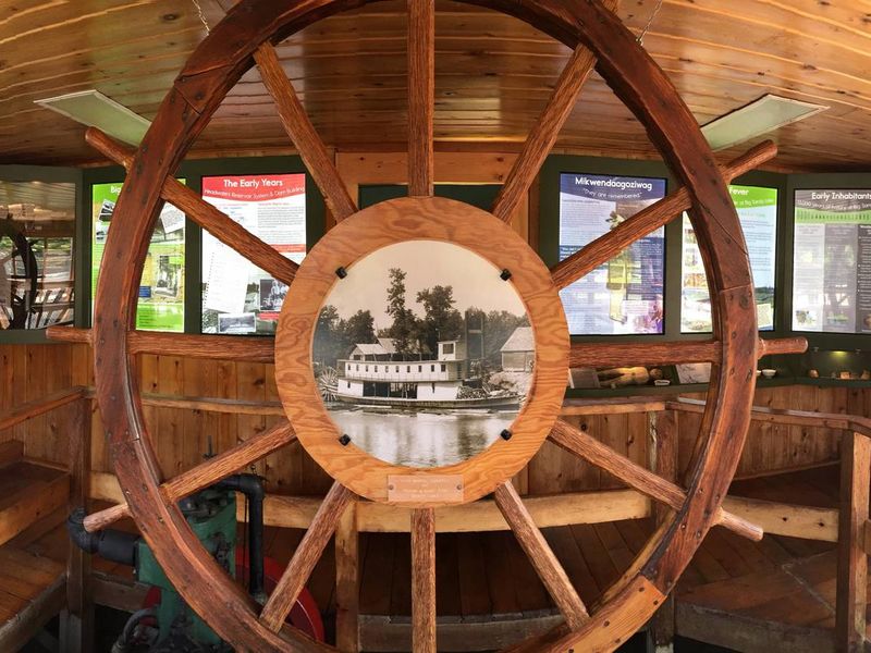 Sandy Lake Visitor Center