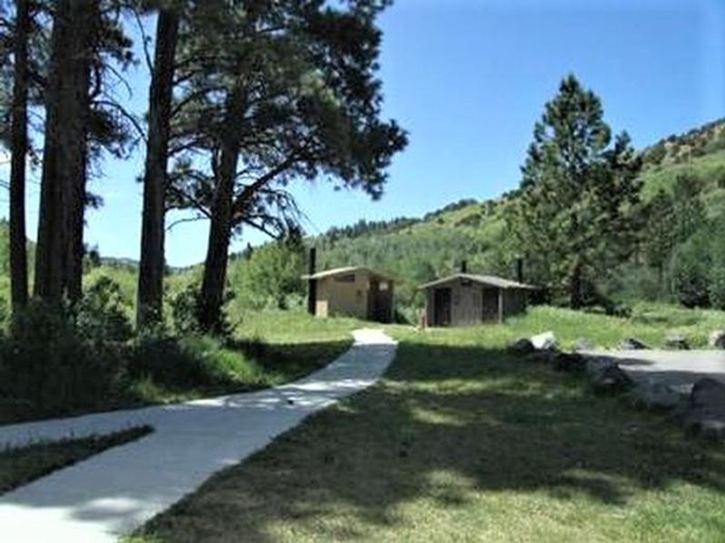 The path to the vault toilets at Mink Creek 