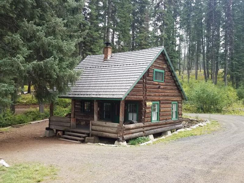 ADAMS RANGER STATION
