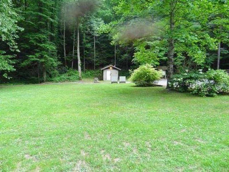 Houston Valley Pavilion restroom