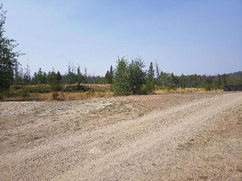 BOTTLE CREEK GROUP PICNIC SITE 6