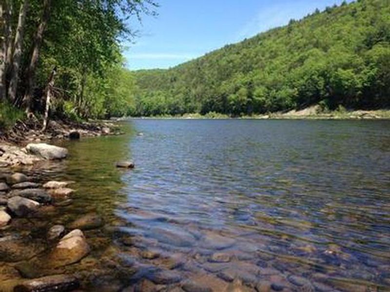 Middle Delaware National Scenic River