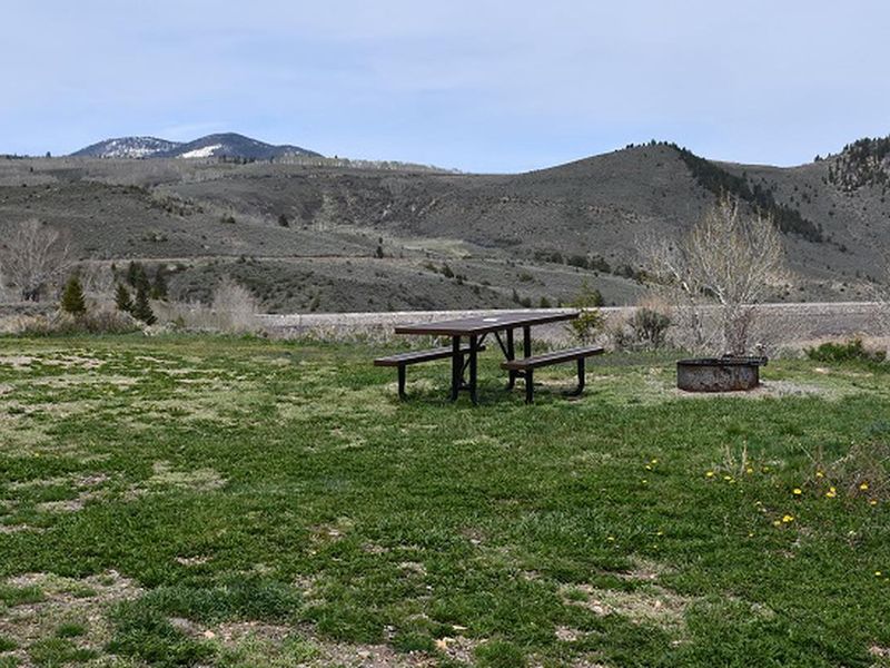 Elliott Creek Campground