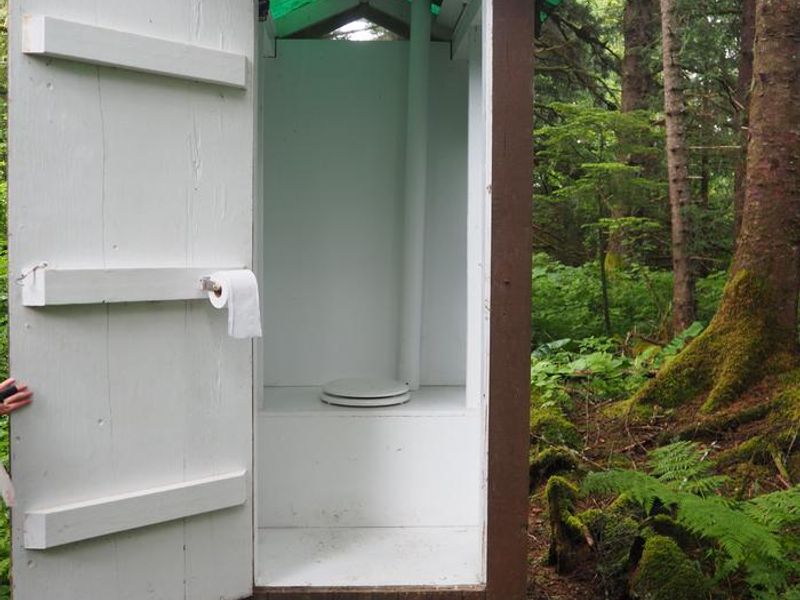 Gut Island 2 Cabin outhouse