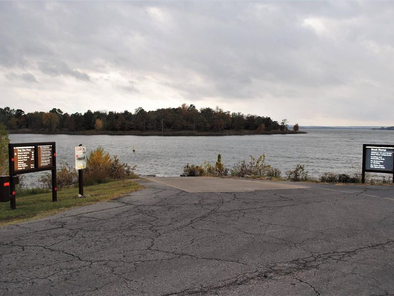 Hwy 9 East Boat Ramp