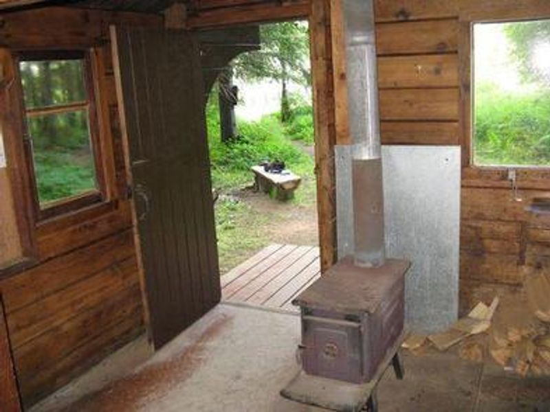 Sitkoh Lake (East) Cabin