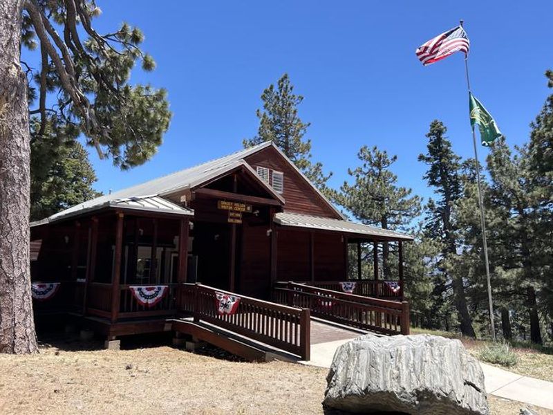 A photo of facility Grassy Hollow with No Amenities Shown