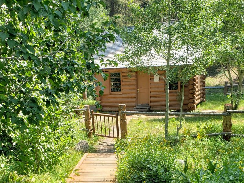 Path from Parking Area to Cabin