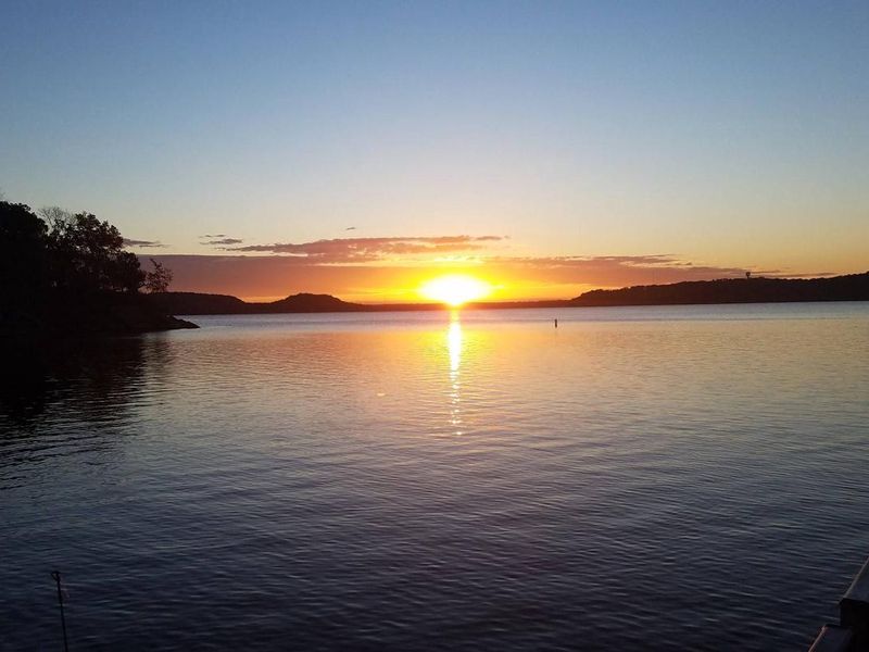 Sun Rising over Hawthorn Bluff