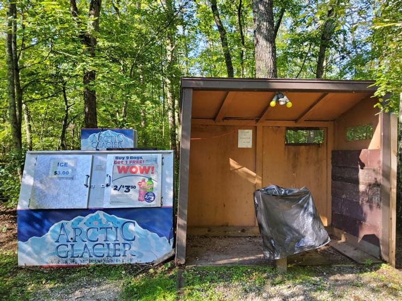 Nichols Lake South Campground