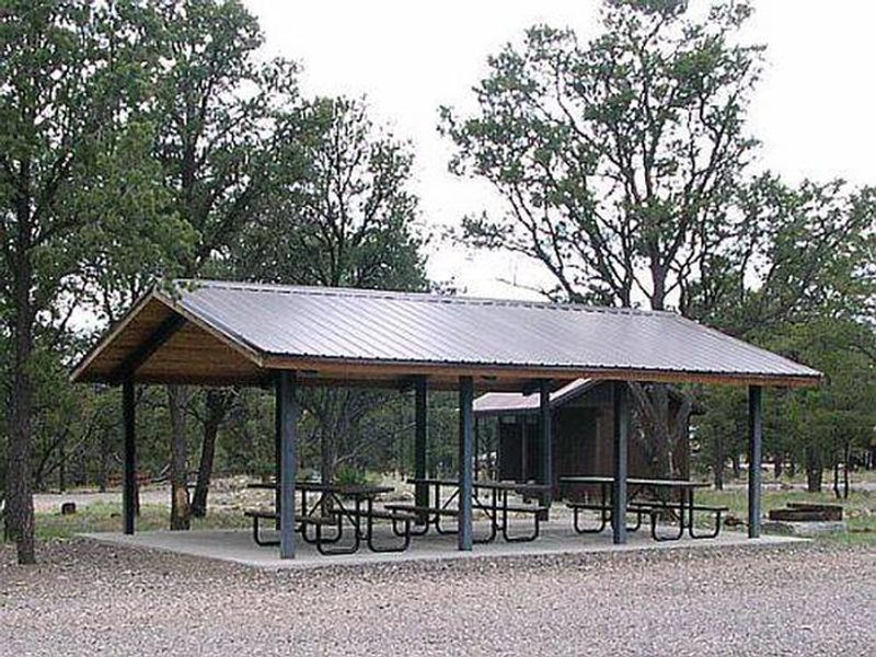 Pinon campground picnic pavilion