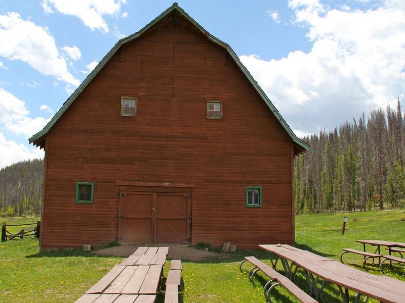 AA Barn with picnic tables