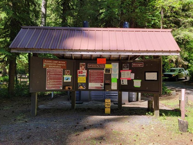 Yellowbottom Campground fee station