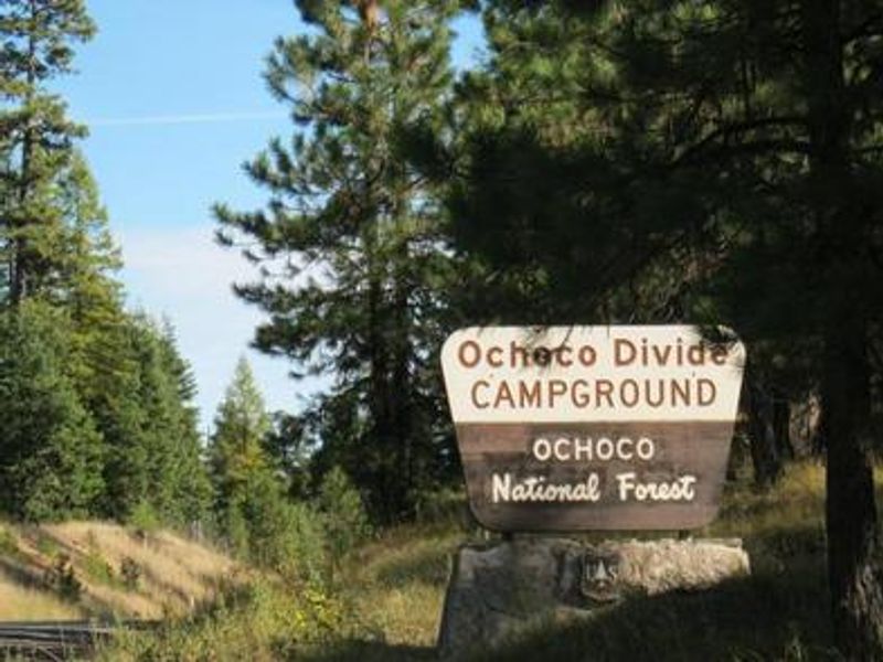 Entrance Campground Sign