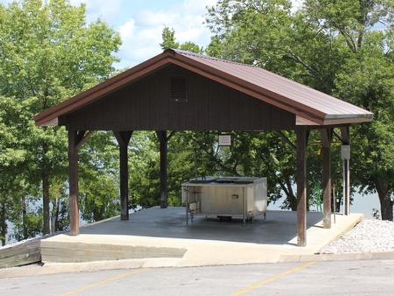 Fish Cleaning Station