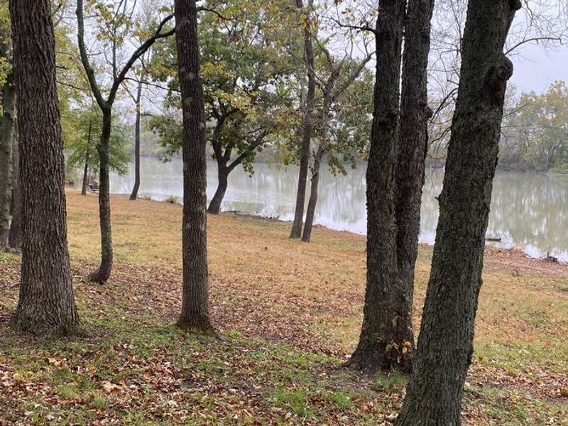 Almost every campsite at Bluff Landing provides a great view of the river and easy access to our boat ramp, courtesy dock and fishing docks in the park.