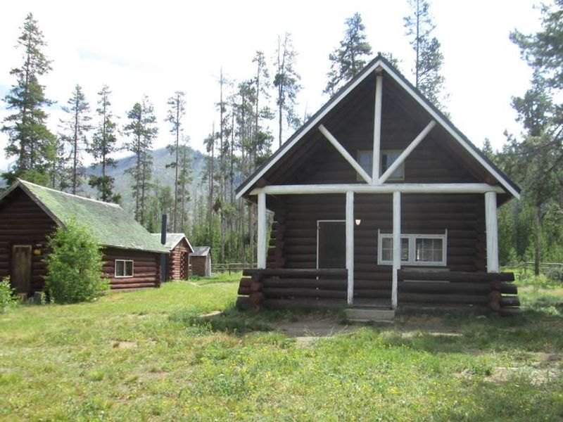 Stolle Cabin 